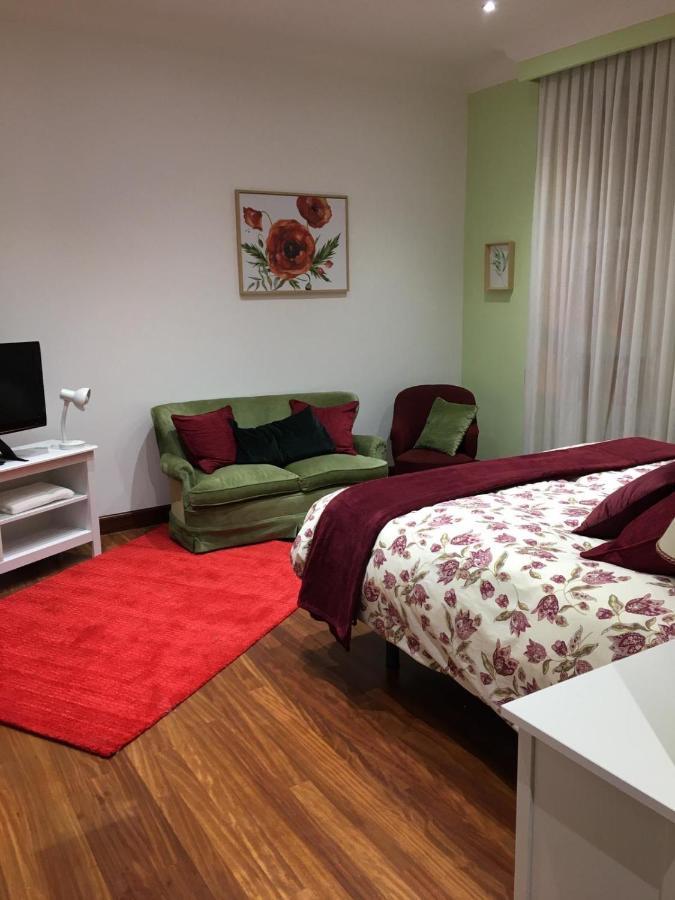 En Pleno Centro De Bilbao Y Muy Cerca Del Guggenheim Apartment Bagian luar foto
