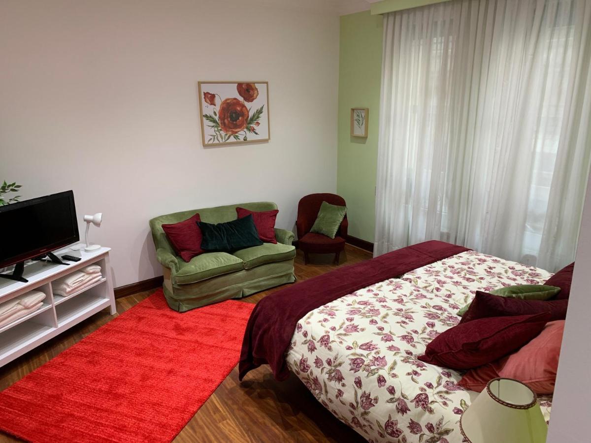 En Pleno Centro De Bilbao Y Muy Cerca Del Guggenheim Apartment Bagian luar foto